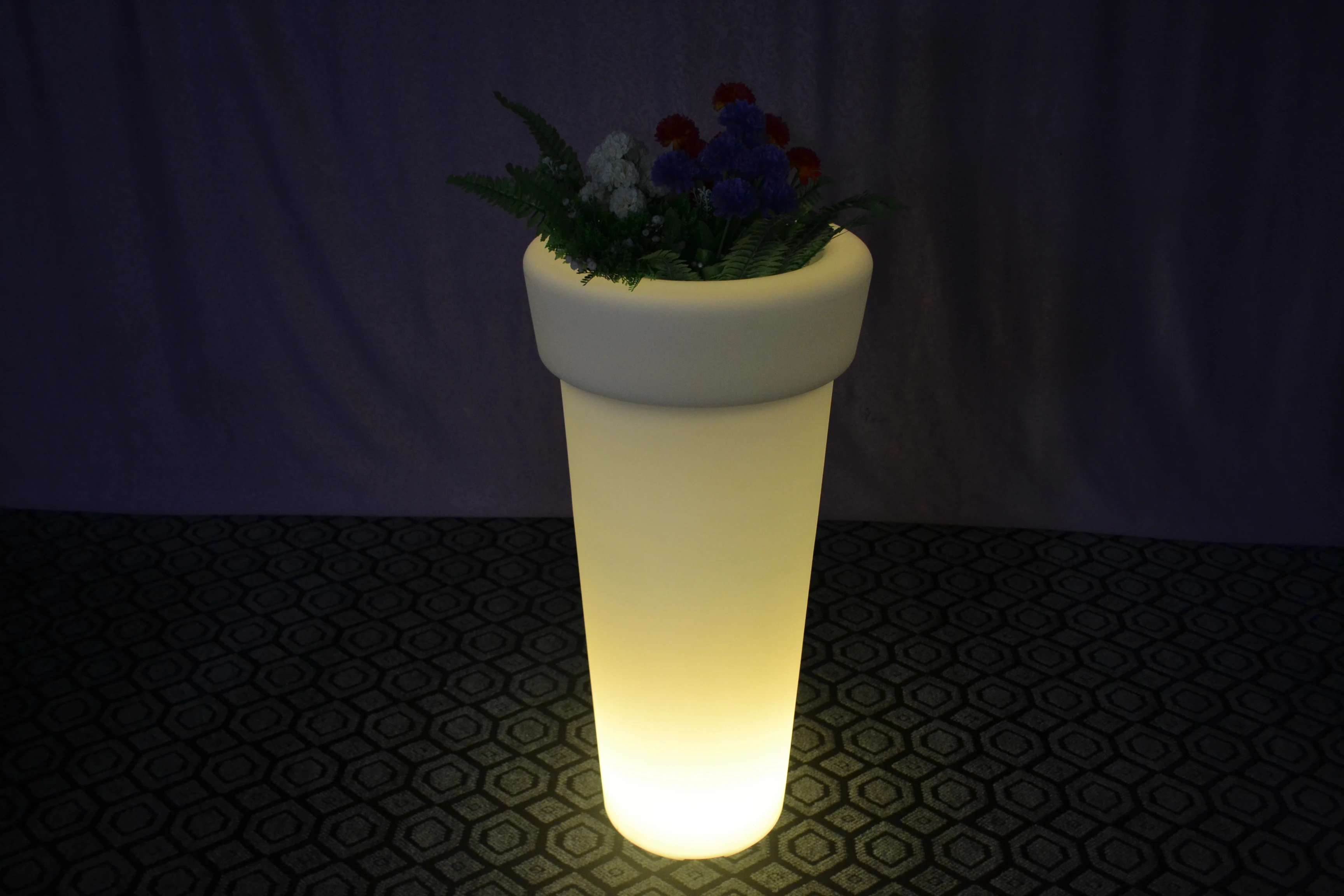 Pe Plastic Waterproof Outdoor Flower Pot With Led Lights Buy Glowing In Dark Flower Pots,Led