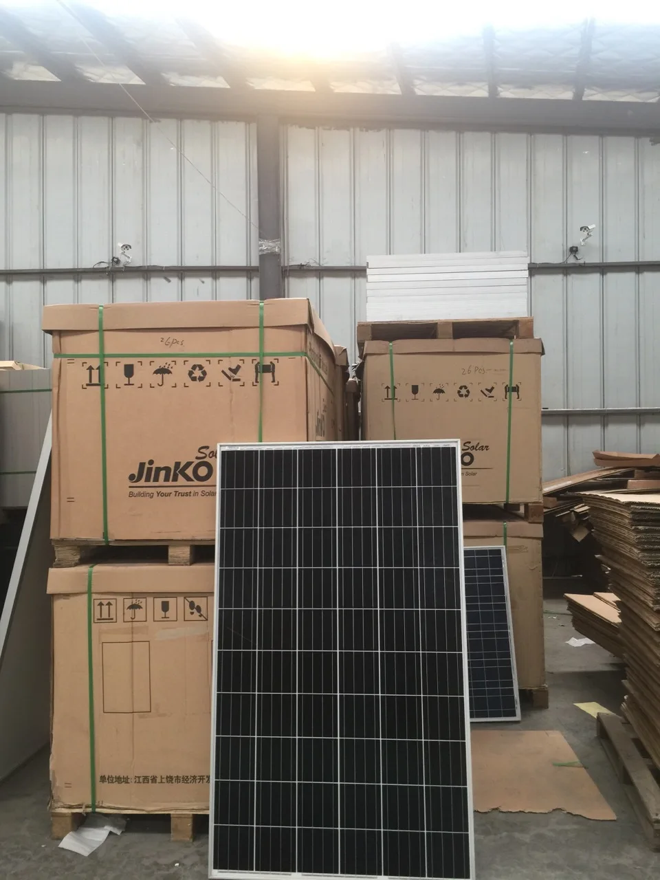 购买高品质 jinko 265w 270w 275w 280w 285w w 多晶硅太阳能光伏电池