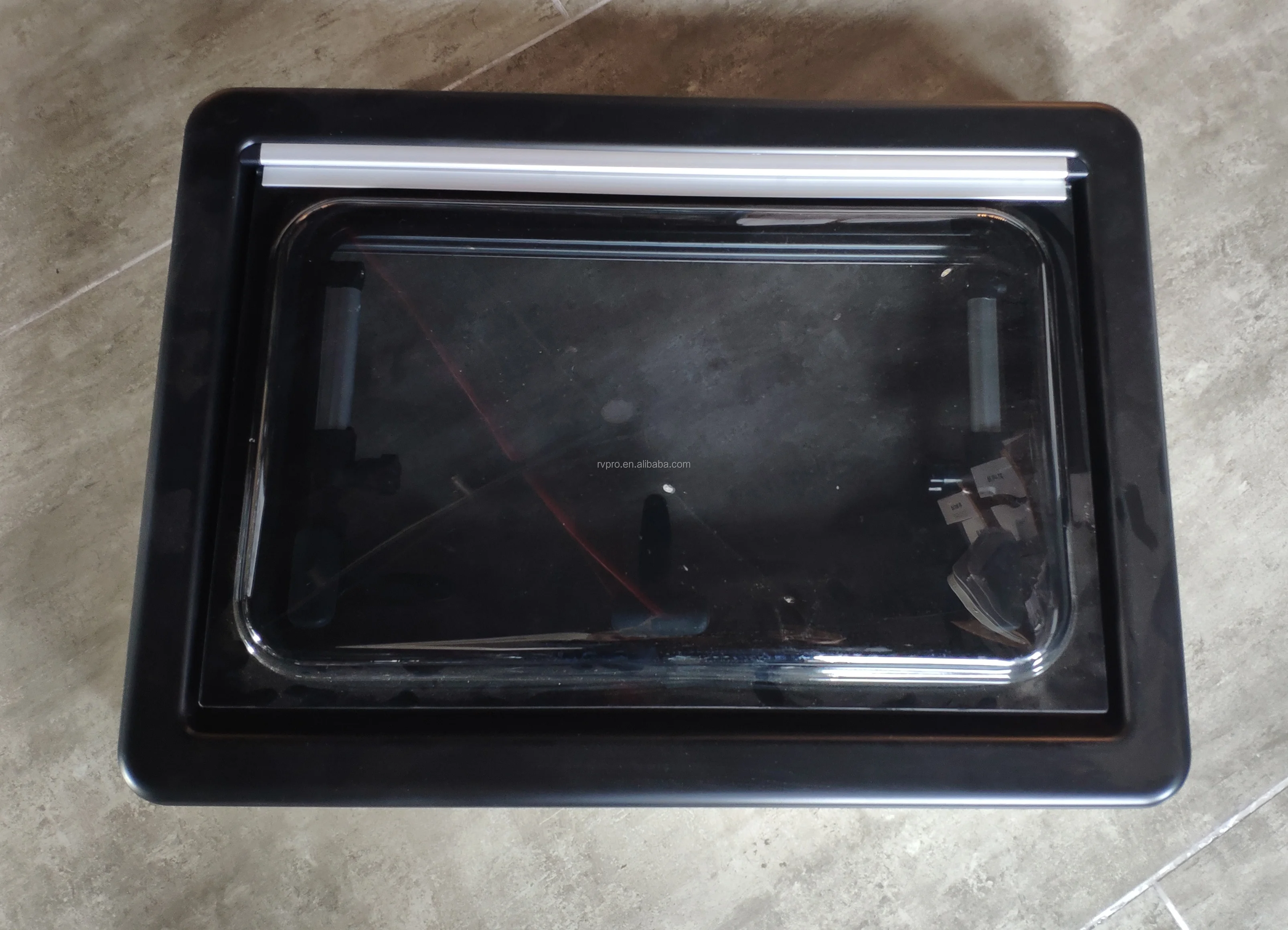 477 Double Glazed Acrylic Rv Windows Sliding & Adjustable Sunshade Rv