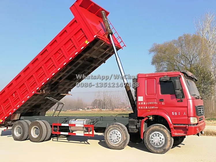 HOWO dumper 8x4 12