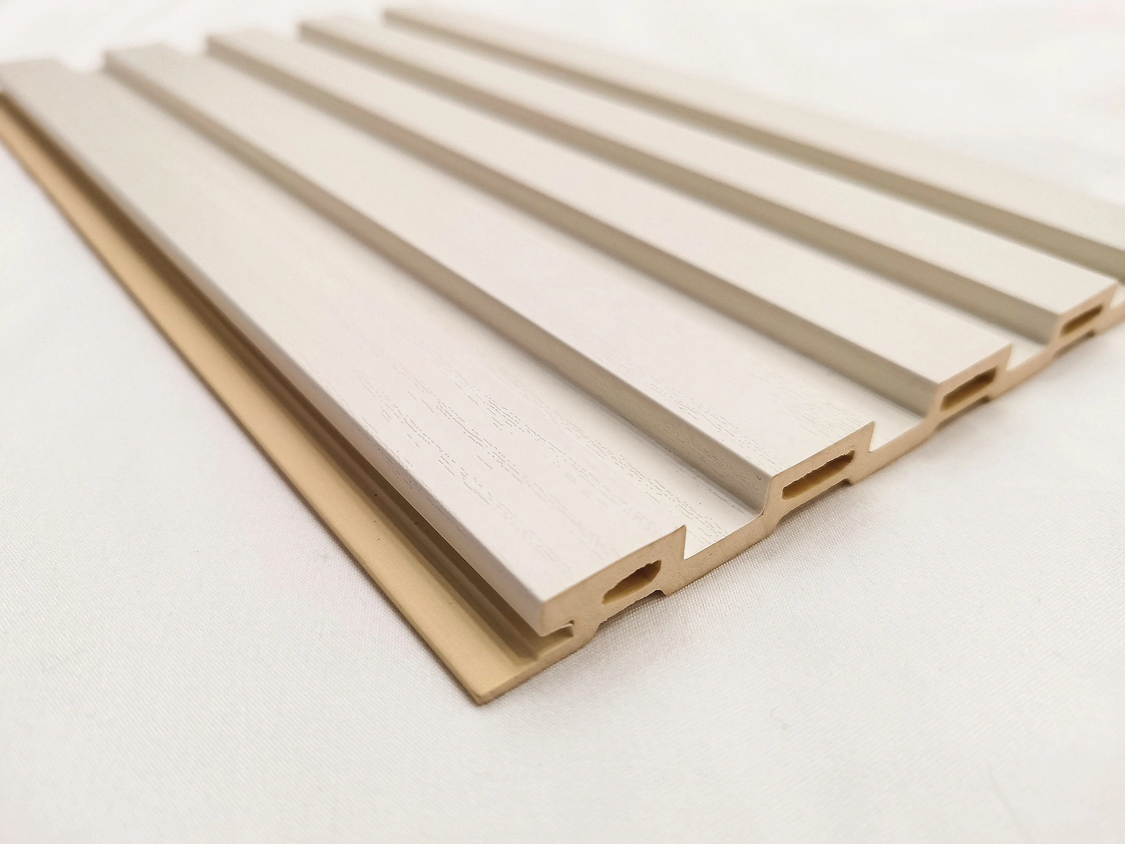 product melinco great wall panel pure white pvc wpc 3d decorative pp film board waterproof for hotel and apartment interior decor-3