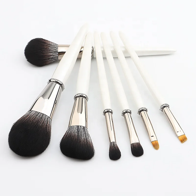 Novelty Personalised Wholesale Tapered Fur Nylon Rose Gold Own Brand Glitter Professional Private Label Make Up Brush