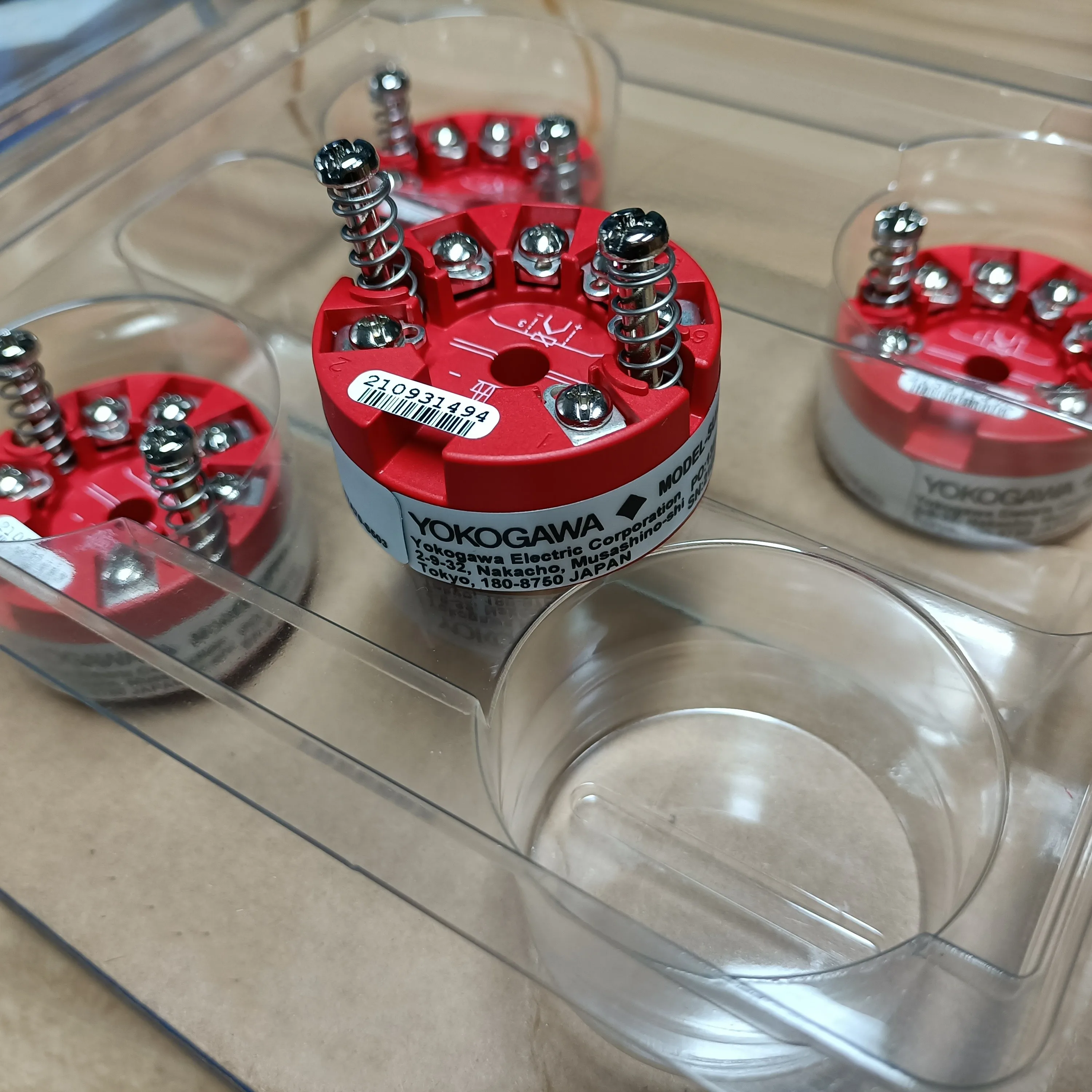 โมดูลเครื่องส่งสัญญาณอุณหภูมิ Yta70 Yokogawa ของแท้ Buy เครื่องส่ง