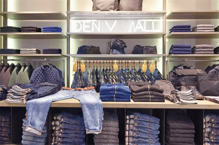 优质男士服装店室内装饰设计