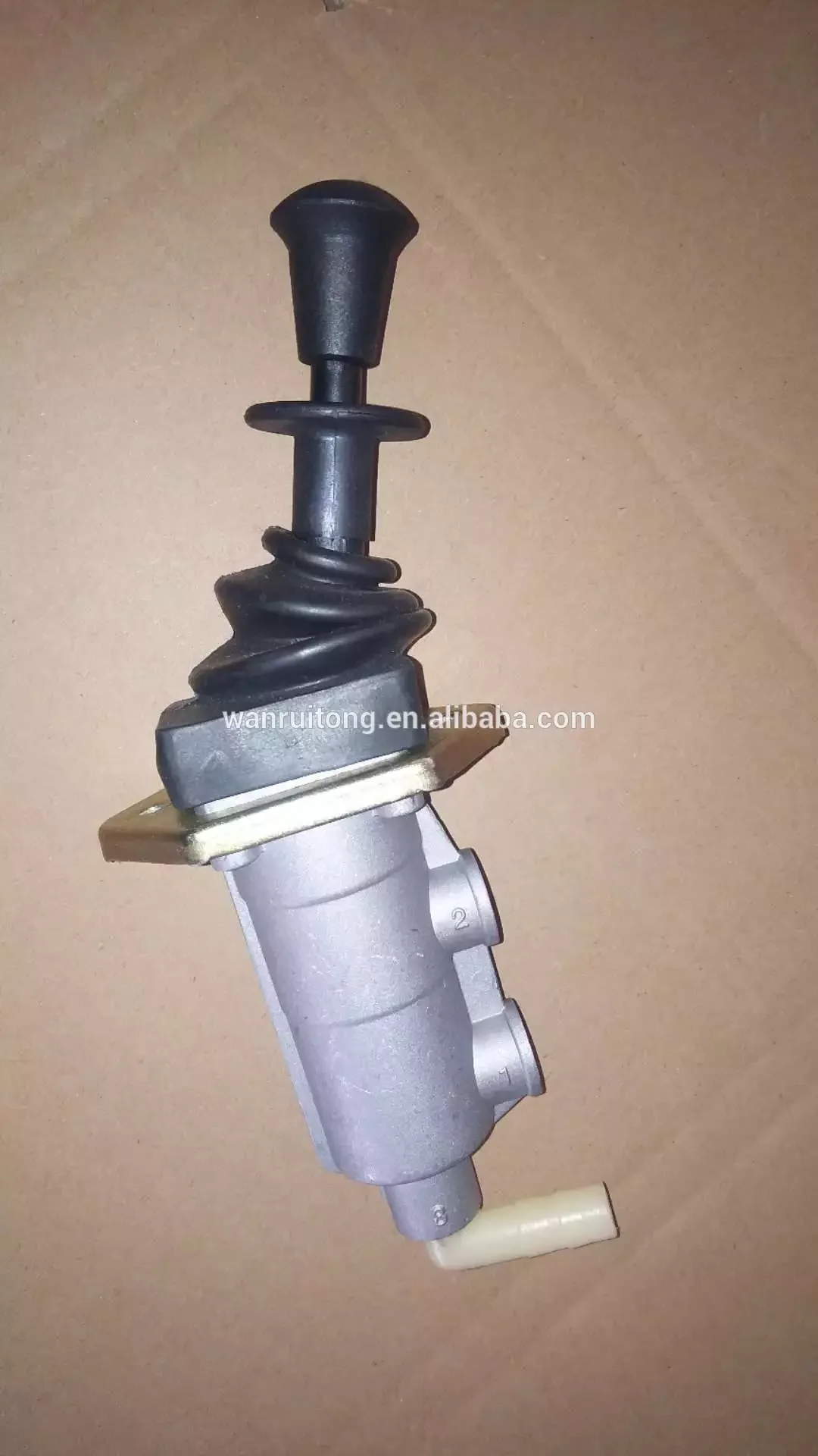 VIT-U truck Spare Parts hand brake valve  HB1142  HB1143 9617210020  6876922 details