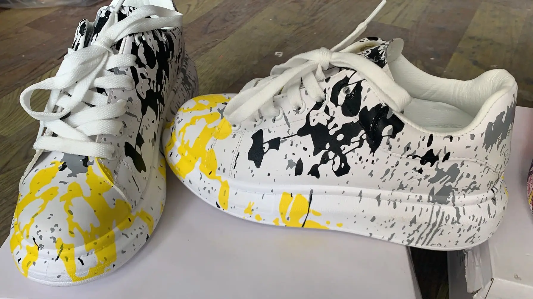 Calzado deportivo de mujer Zapatillas blancas de suela gruesa con cordones  Temporada de verano 2021 comprar a buen precio — entrega gratuita, reseñas  reales con fotos — Joom