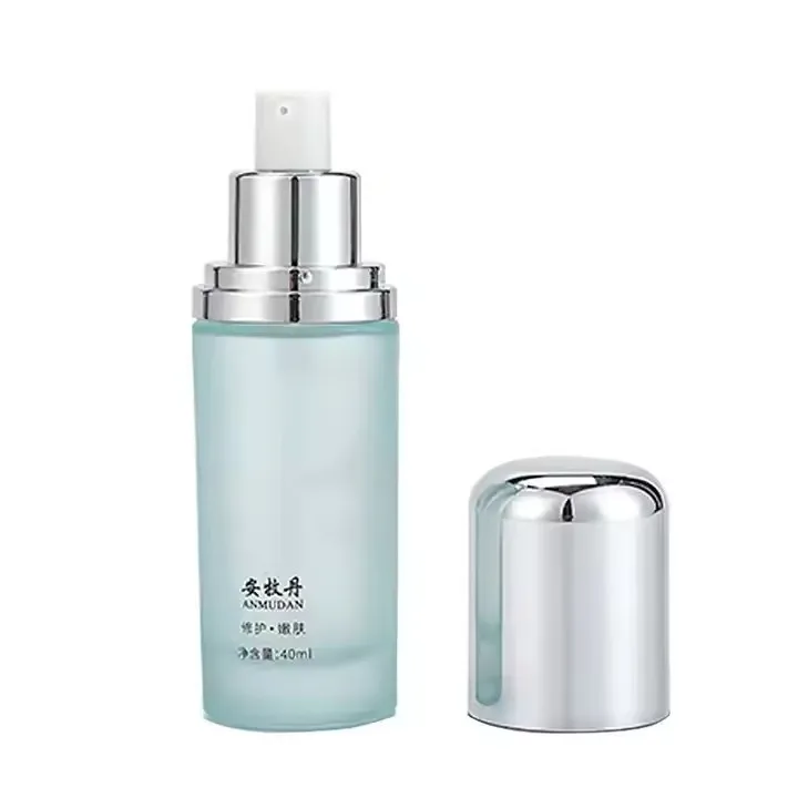 Pump custom glass bottle 30g 50g 40ml 100ml 120ml glass container hot sale cosmetic set skincare packaging set manufacture