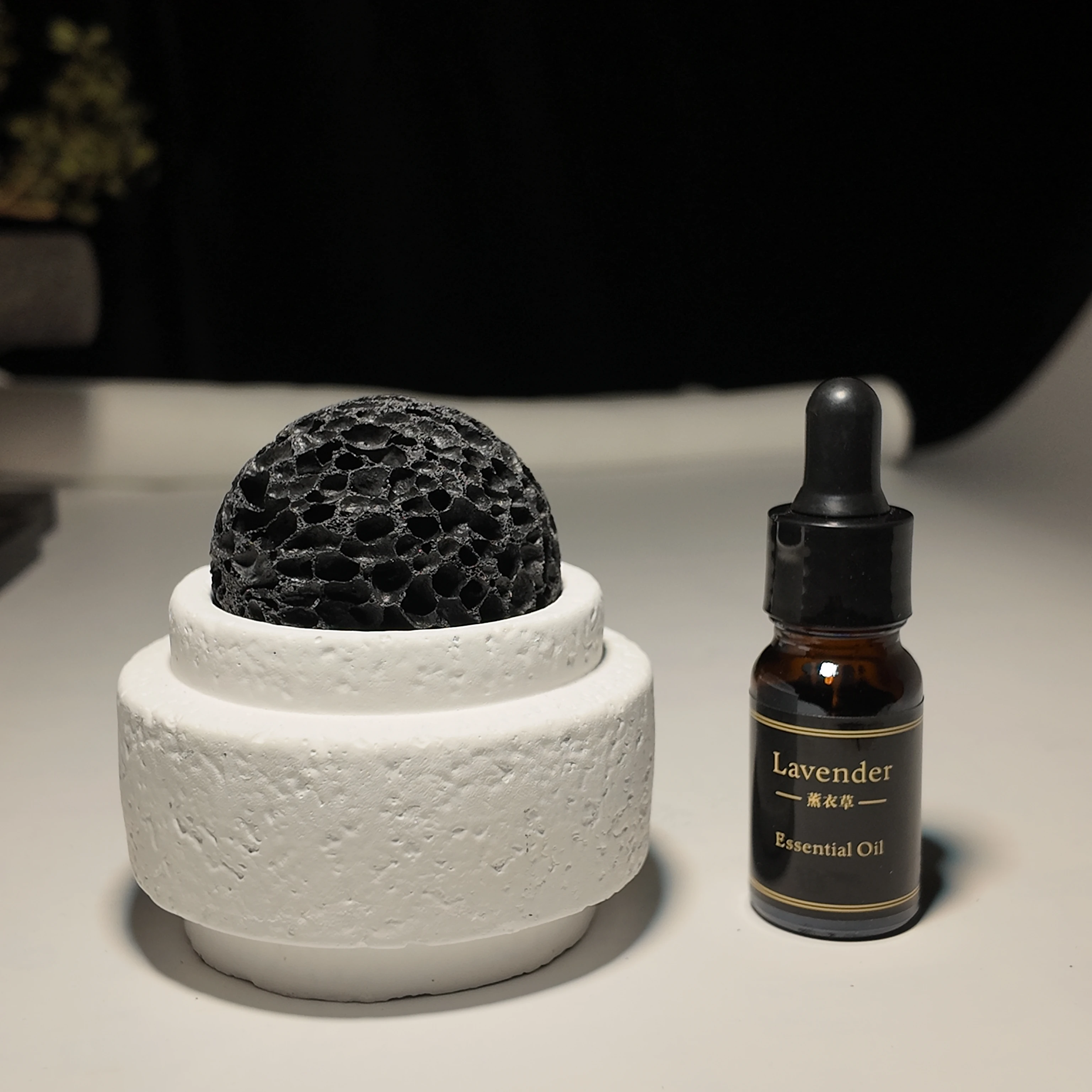 Factory Direct Supply Lava Rock Oil Diffuser Stone Polished Surface Fresh Air Black/Red Color details