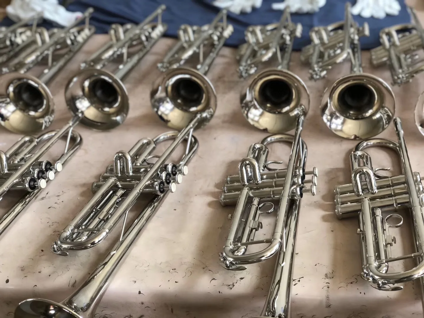 China Made Cheap Price Custom Bb Professional Silver Color Trumpet