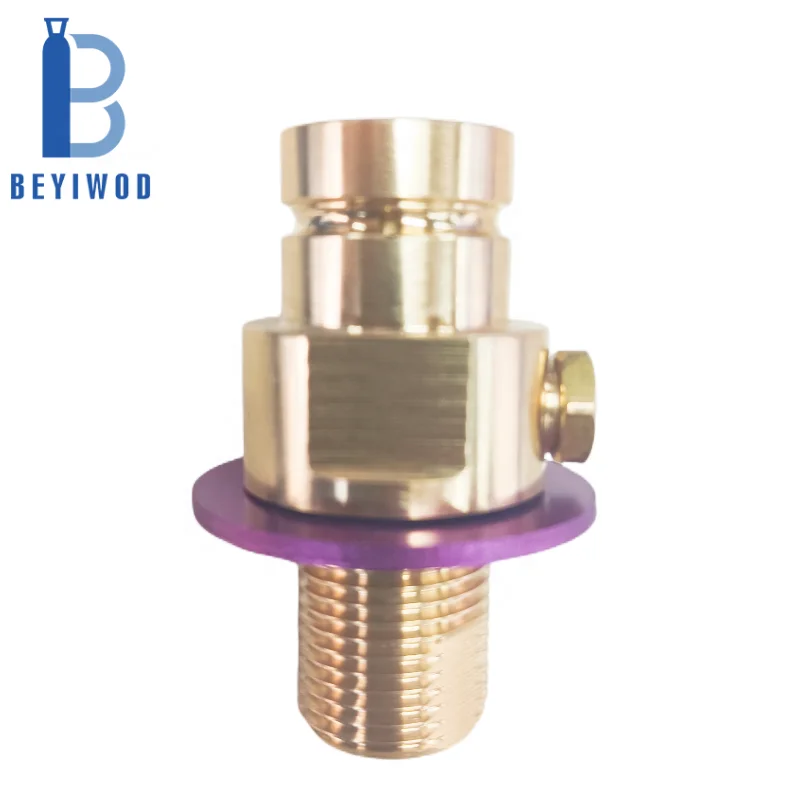 product quick connect valve connected to 06l 425g co2 gas cylinders used for sparkling soda water machine terra duo art-1