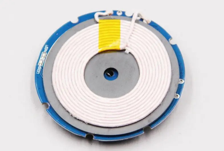 wireless charger pcb .jpg