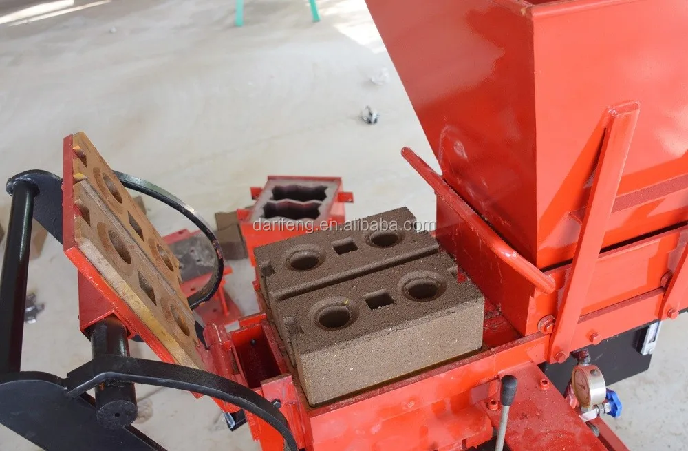 Qmr240 Manual Clay Soil Mud Earth Interlocking Brick Making Machine