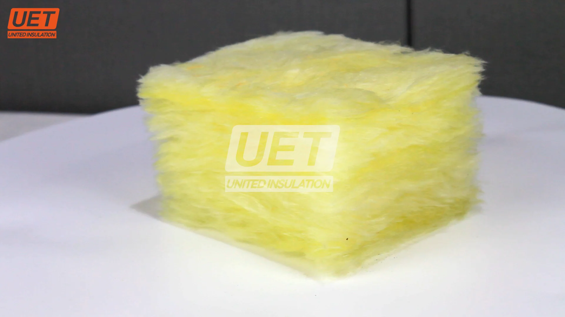 Glass Wool Faced With White Metalized Scrim Kraft Glass Wool Mat Manufacturer Glass Wool Roll