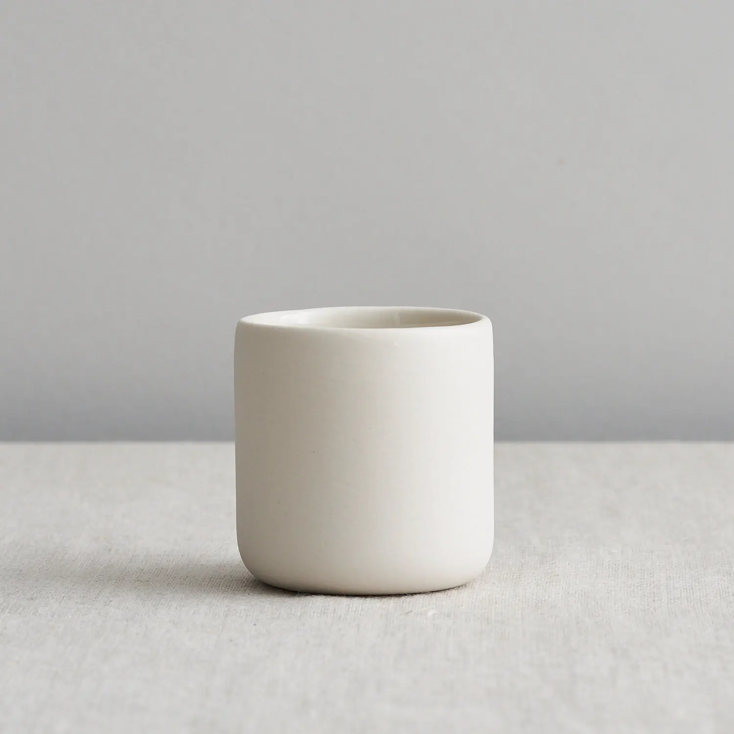 wholesale matte multi-colored wedding home decor candle cup container ceramic empty candle jars without lid .jpg