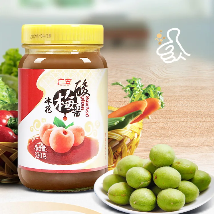 Glass bottle packing plum sauce