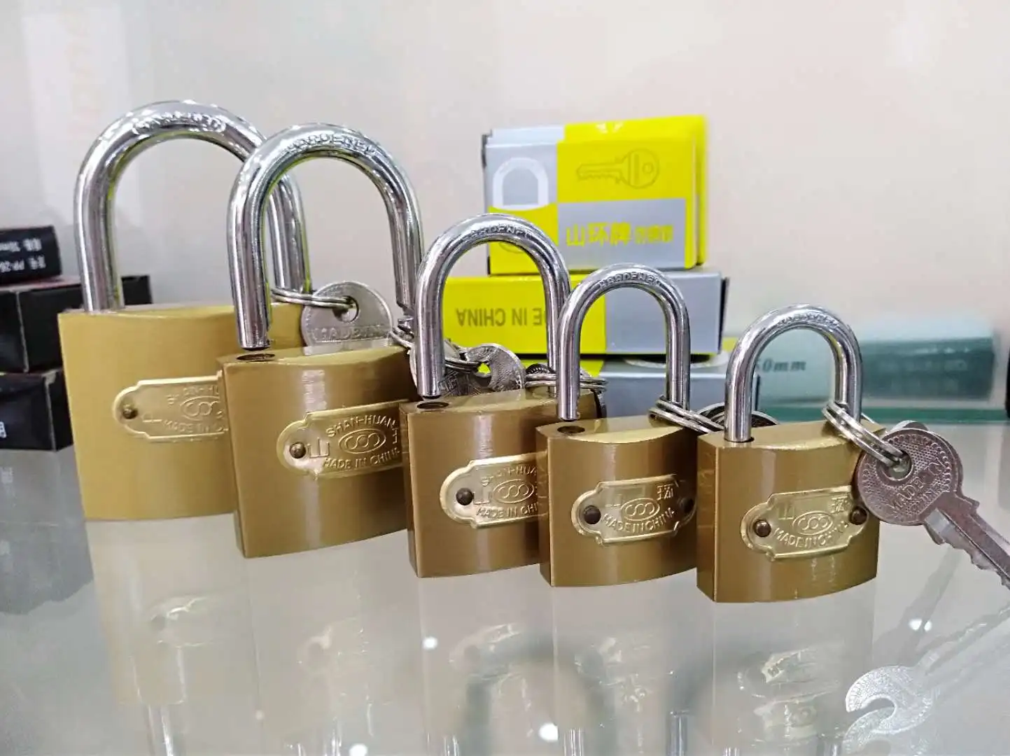 brass imitate  thin type.jpg