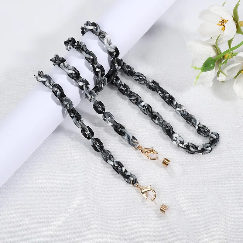 glass chain (4)