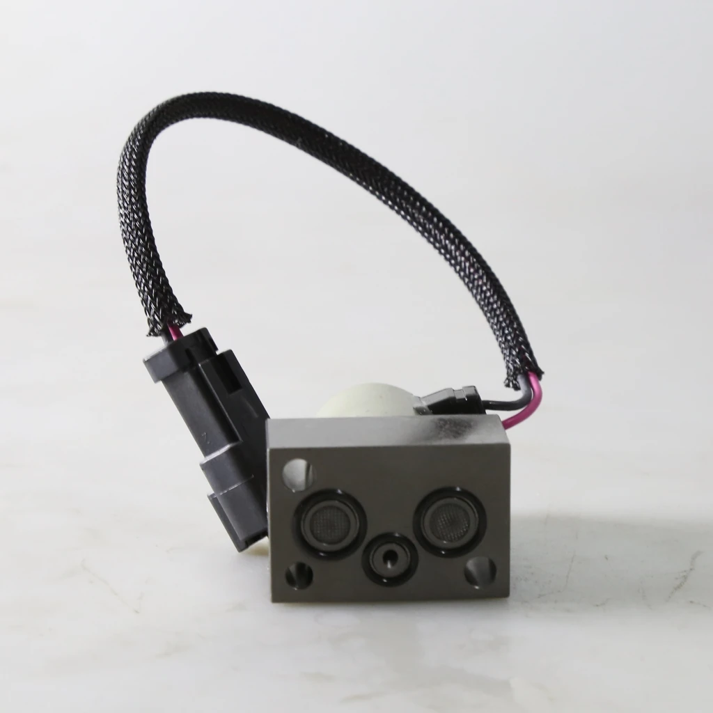 Solenoid Valve Pilot Valve 702-21-57500 for Excavators