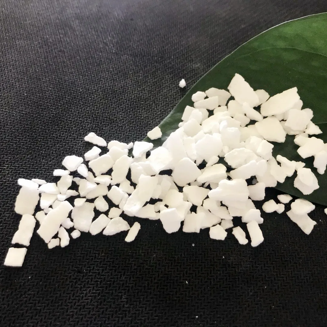 白色片状cacl2 肥料 74% min氯化钙二水合物
