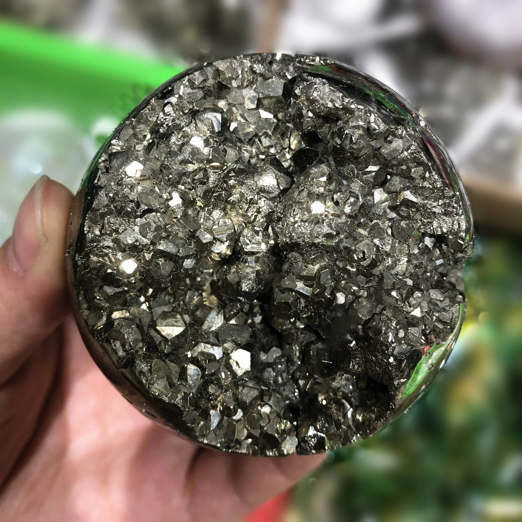 批发高品质天然水晶石英粗球黄铁矿球家居装饰