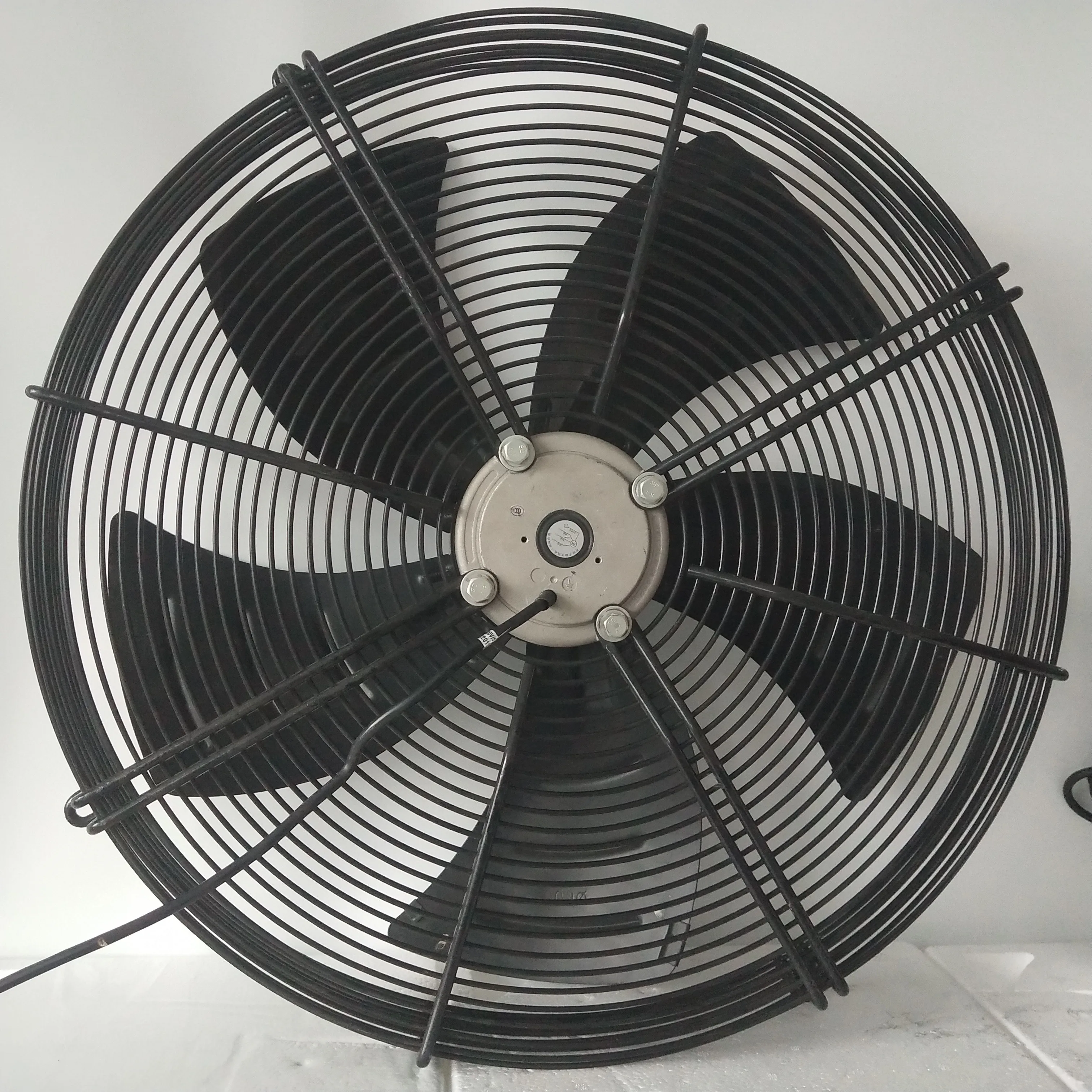 multi functional 630mm Outer door industrial exhaust axial fan greenhouse solar fan 220v/230v manufacture