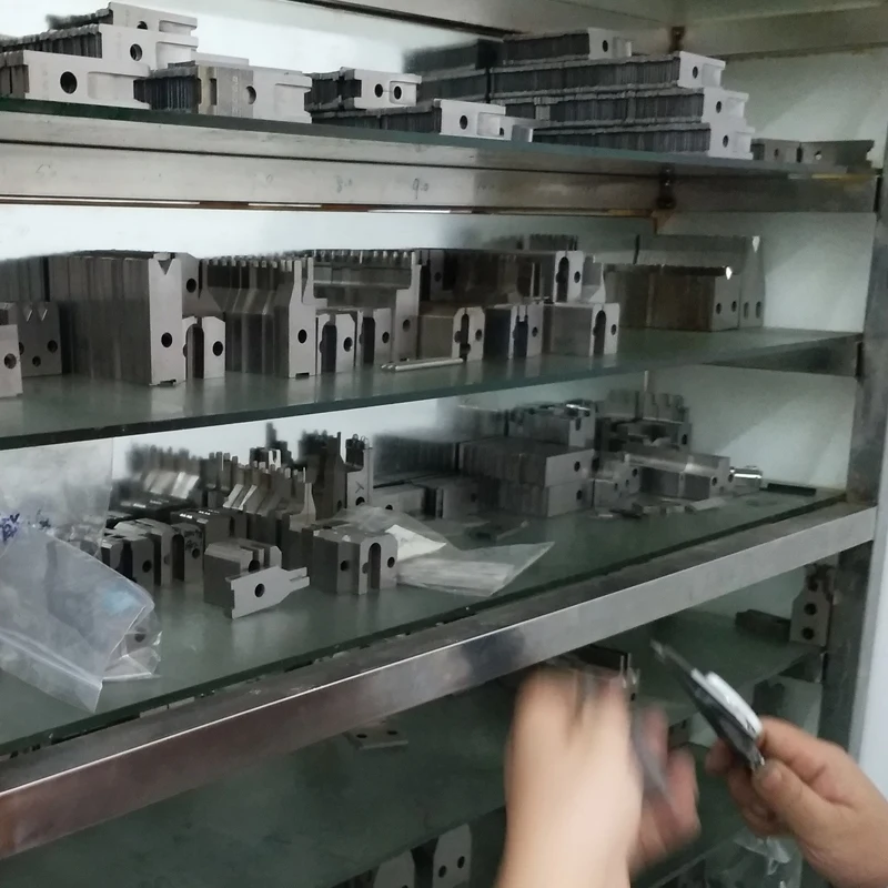 High Precision Terminal Applicator For Full Automatic Stripping ...