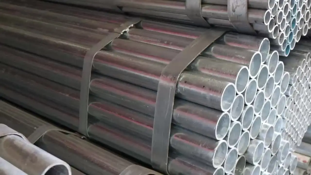 Wholesale Hot Dip Galvanized Round Steel Pipe Astm A106 Sch 40 Erw