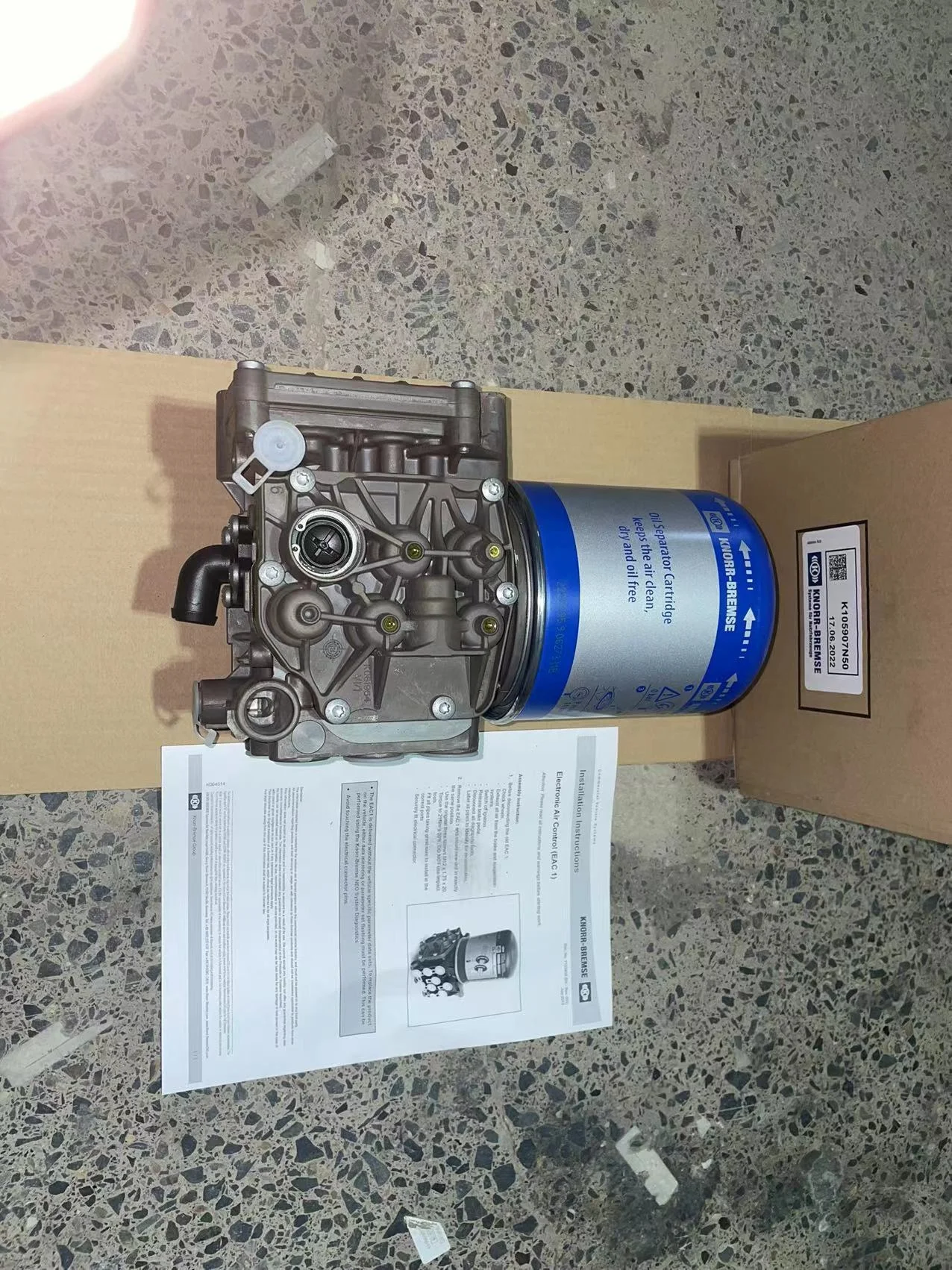 Knorr-bremse Dryer Assembly K105907n00 K105906n00 5010457873 El1100 ...