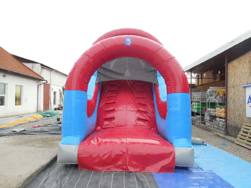 成人充气靴子营地角斗士课程运动充气待售