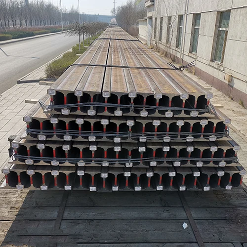 uic 60 steel rail.jpg