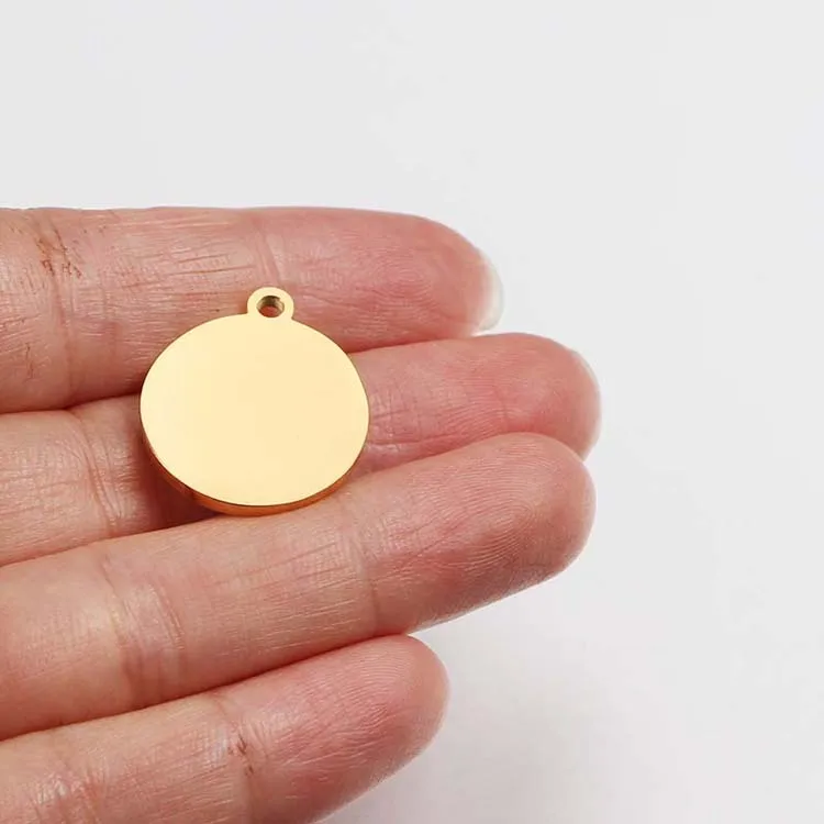 Round Charm