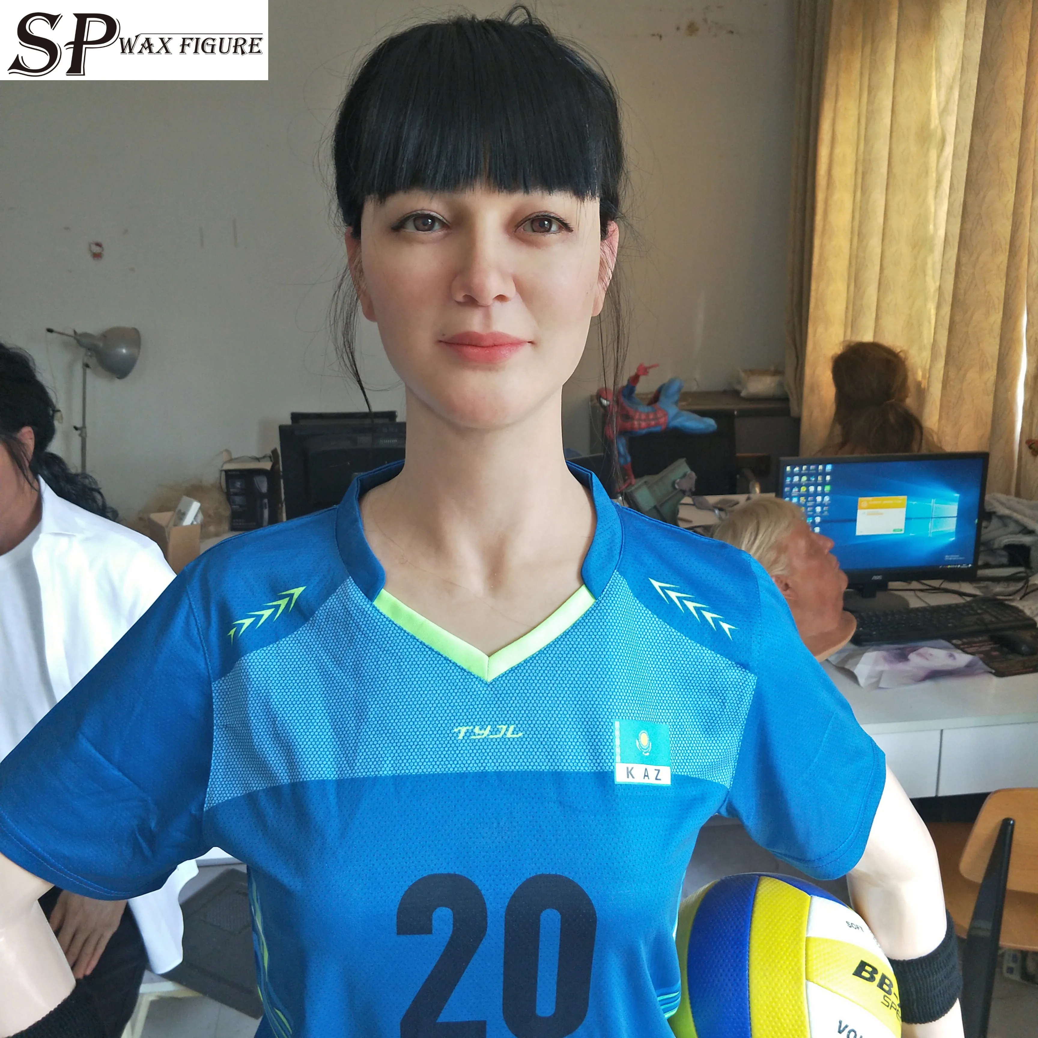 カザフスタン女子バレーボールサビナ人間等身大ワックス像 シリコン像 シリコン彫刻 Buy Lifesize ワックス像 シリコーン彫像 シリコーン彫刻 Product On Alibaba Com