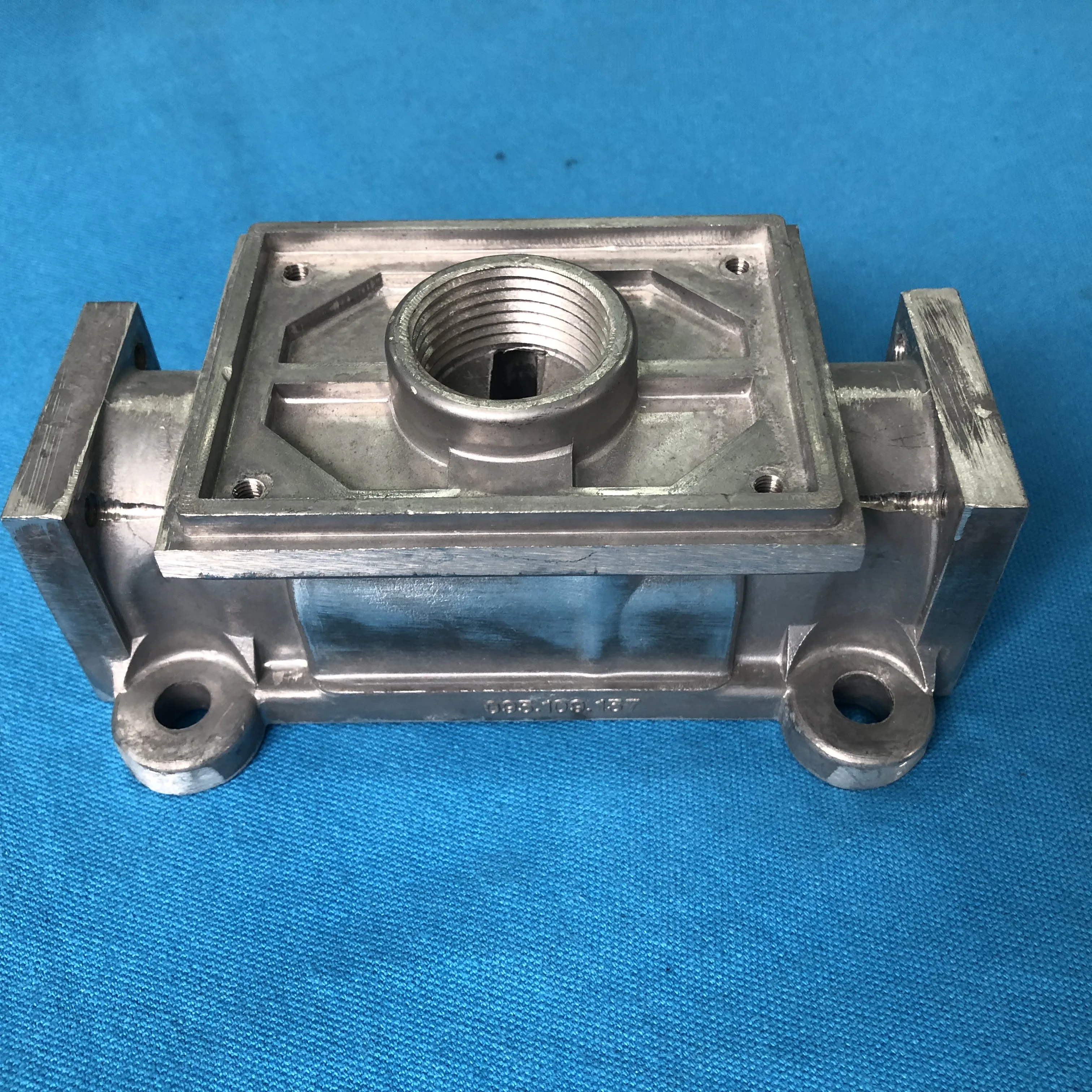 CF518-144-010 Manifold factory