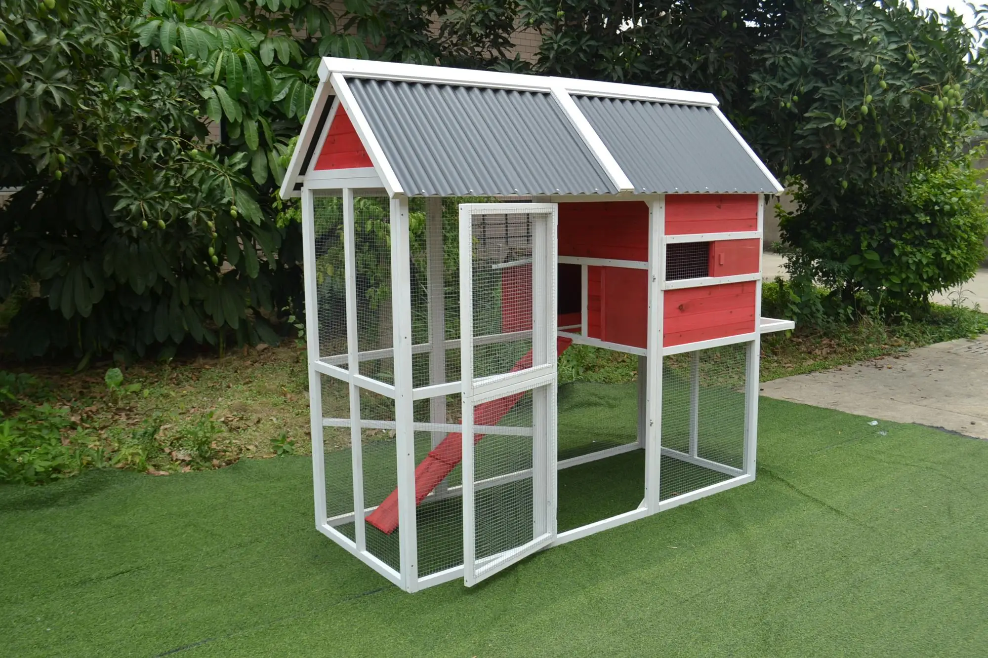 Wooden Plastic Roof Chicken Coop Buy Egg Laying Chicken Coop Hotsale