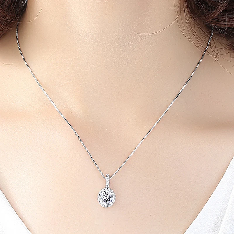 Luxury Fashion Crystal Moissanite Diamond Pendant Moissanite Necklace ...