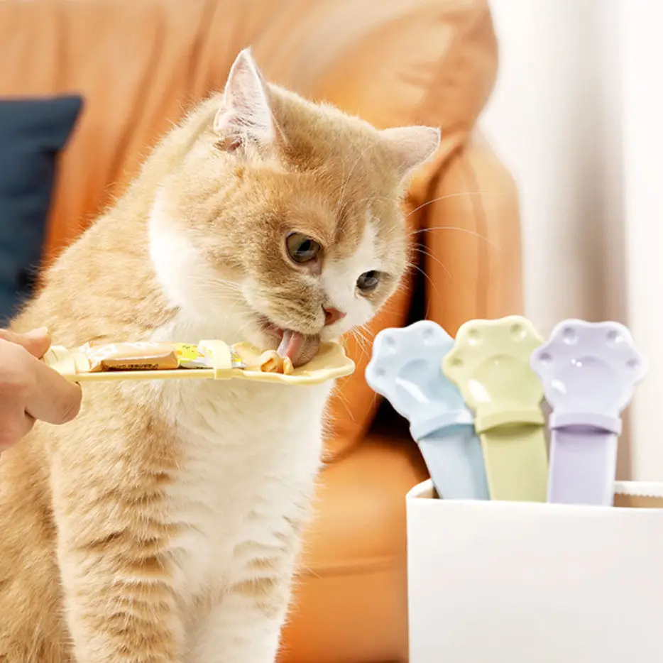 Cat Strip Feeder Extruder Spoon Feeding Cat Strip Magic Bag Large Size Cat Strip Extruder