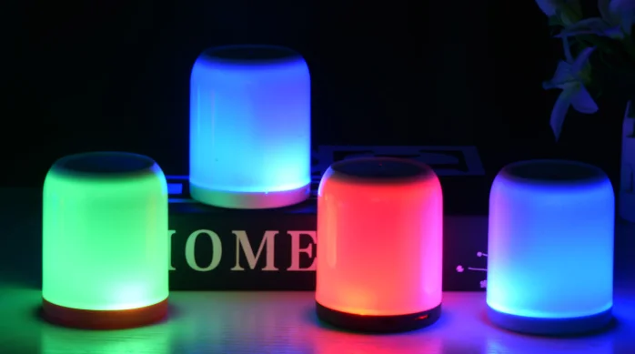 Senpaga Agordita logebla portebla sendrata sono malgranda mini bluetooth-promocio donac-parolanta karto-bendo led speaker - ANKUX Tech Co., Ltd