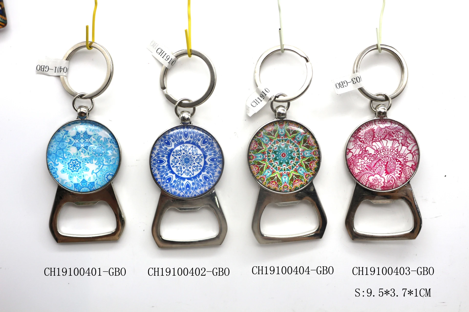 Custom Shaped Glass Dubai Tourist Souvenir Keychain Cool Keychains