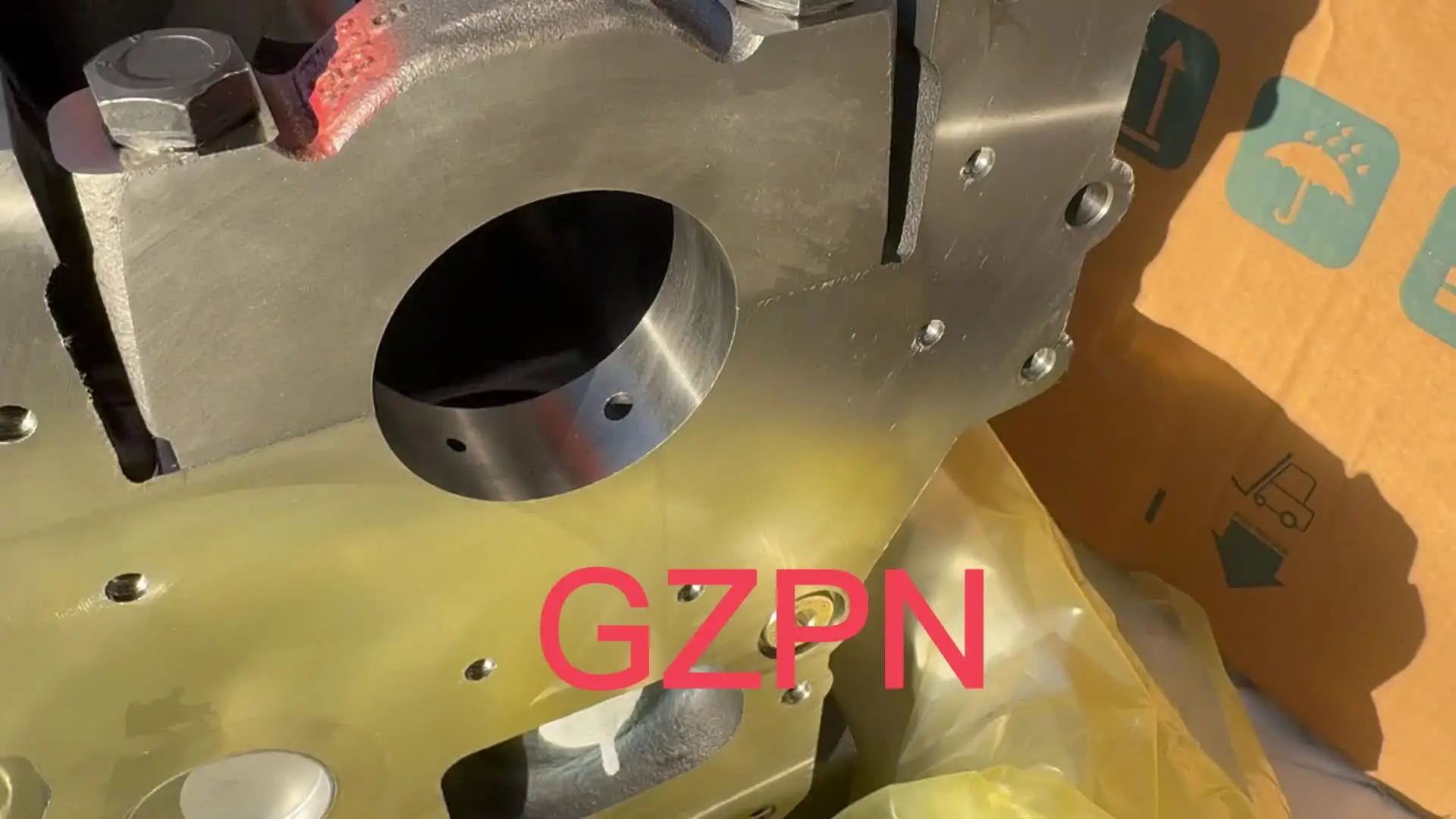 Factory Priced for Caterpillar Engine Model ZZ50324