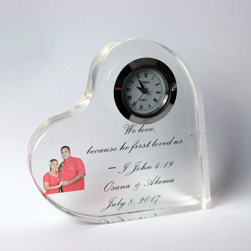 Unique Personality Engraving Heart Shape Crystal Table Clock Wedding