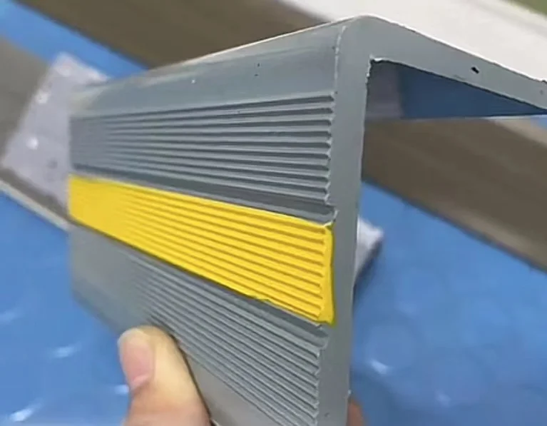 Rubber Staircase Steps,Rubber Floor Coverings Suitable For