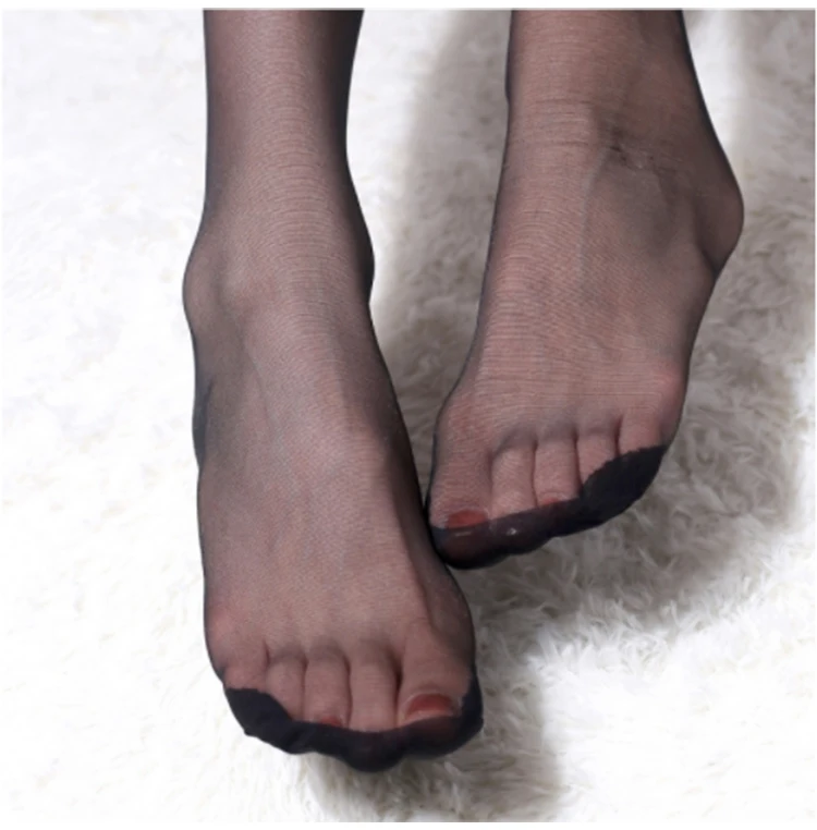 Asian nylon feet