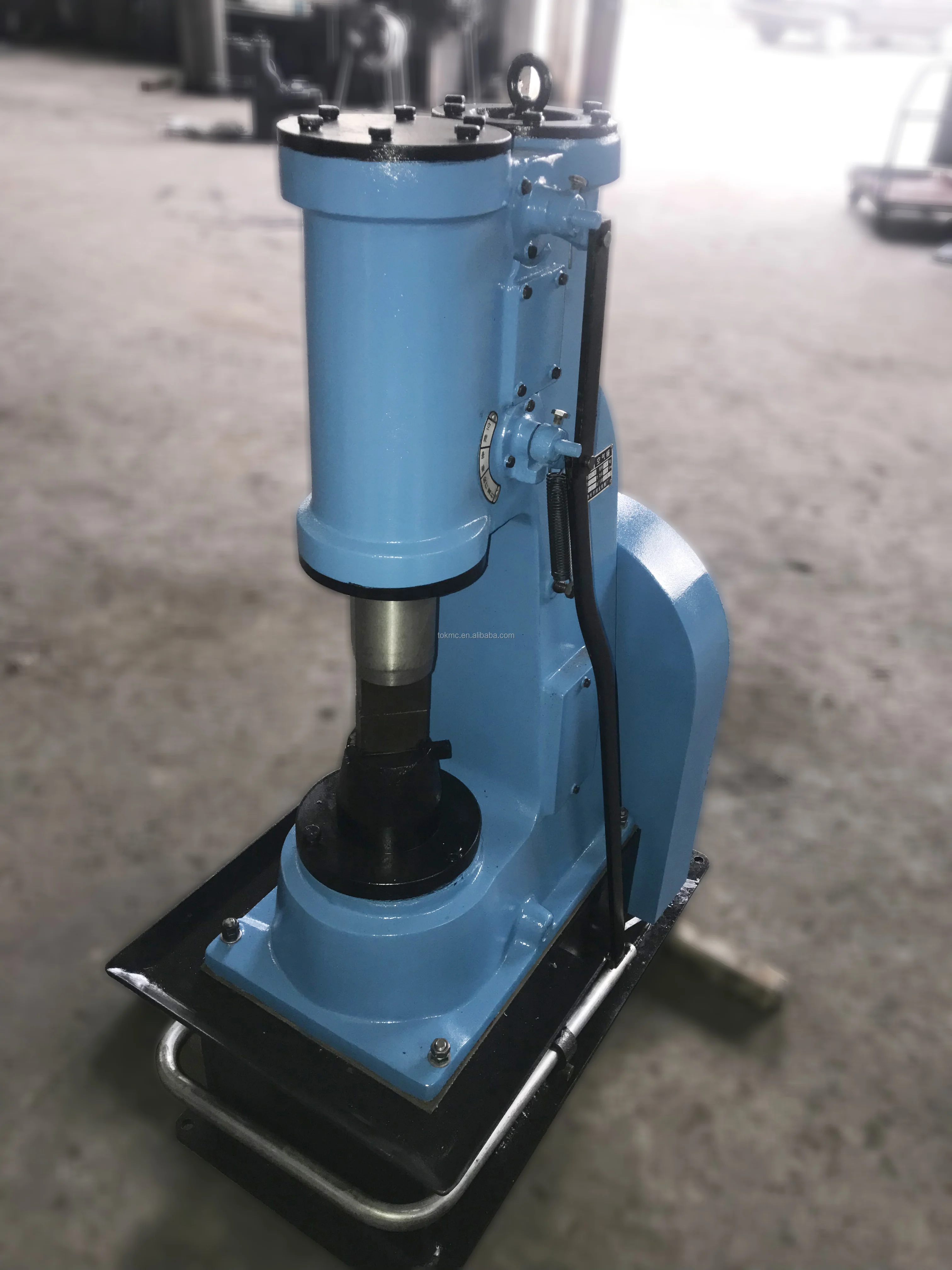 16千克锻锤动力锤