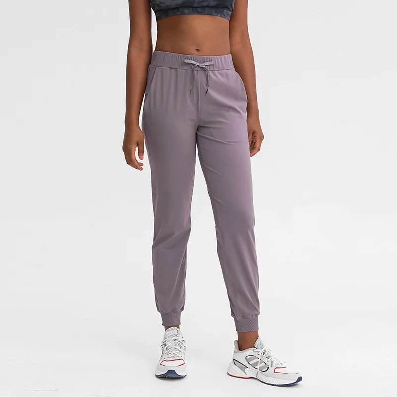 nike petite sweatpants