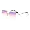 /product-detail/glazzy-retail-fashion-women-sunglasses-multi-color-big-frame-square-anti-uv-400-sunglasses-62356673456.html