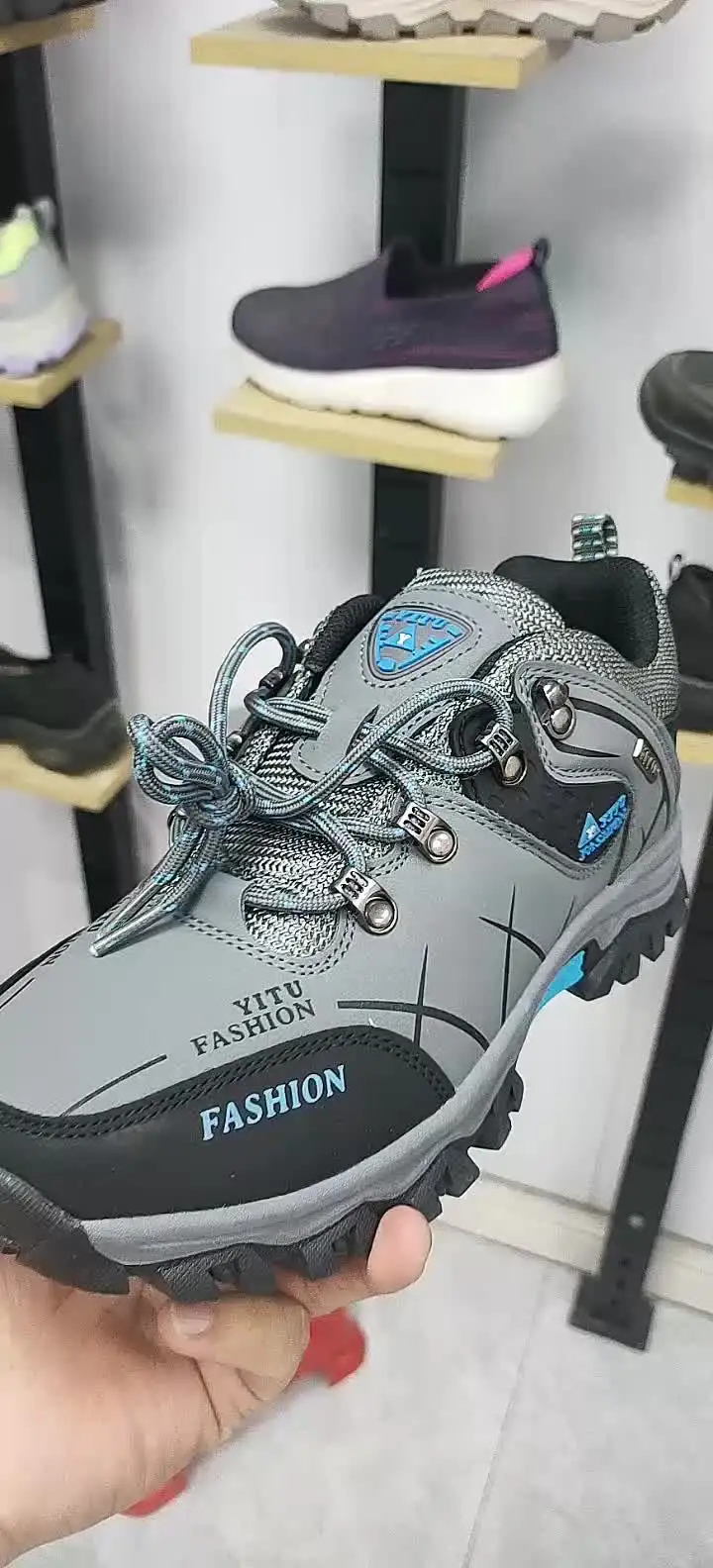 Wholesale Man Trekking Shoes Waterproof High Quality