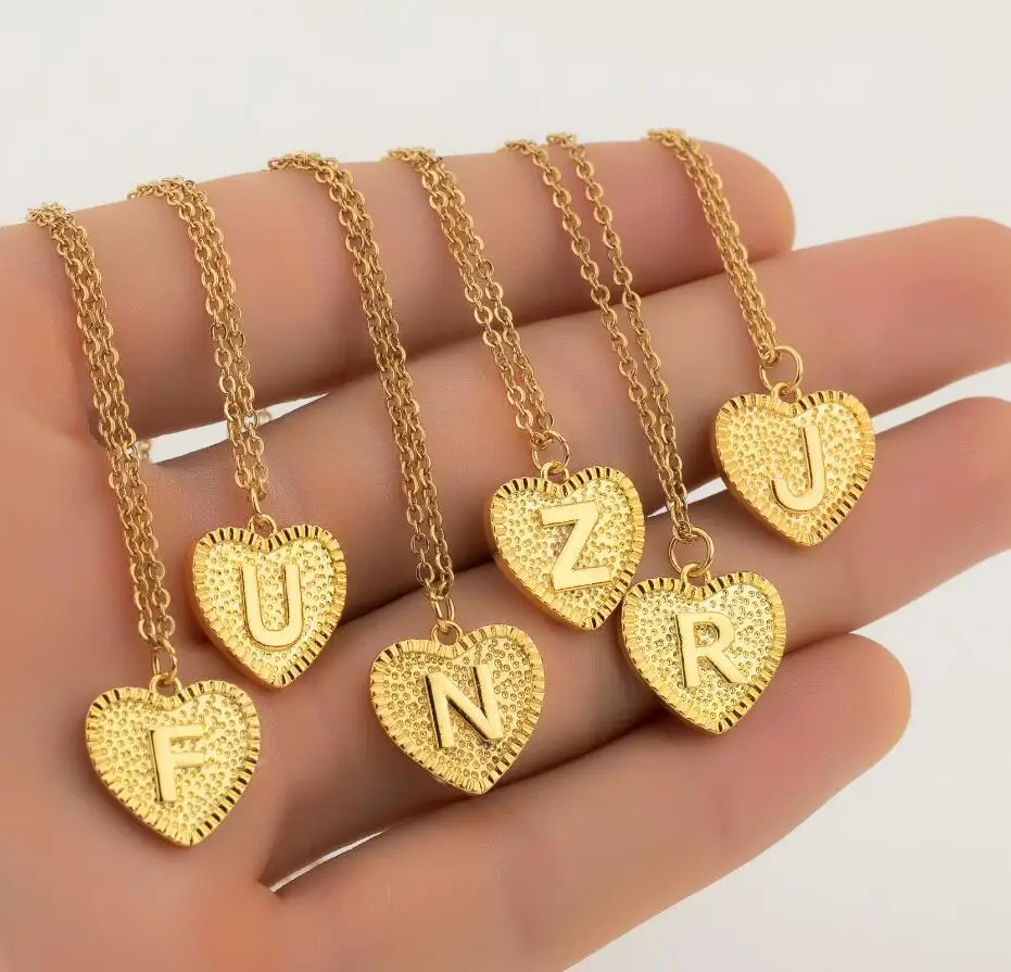 New Women 26 Letters & Heart-shaped Pendant lovers Necklace charm Jewelry gifts