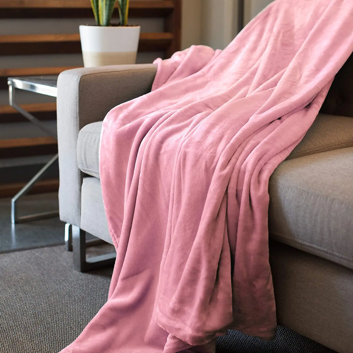 Extra Thick Coral Fleece Blanket Custom Printed Cheap Soft Polyester