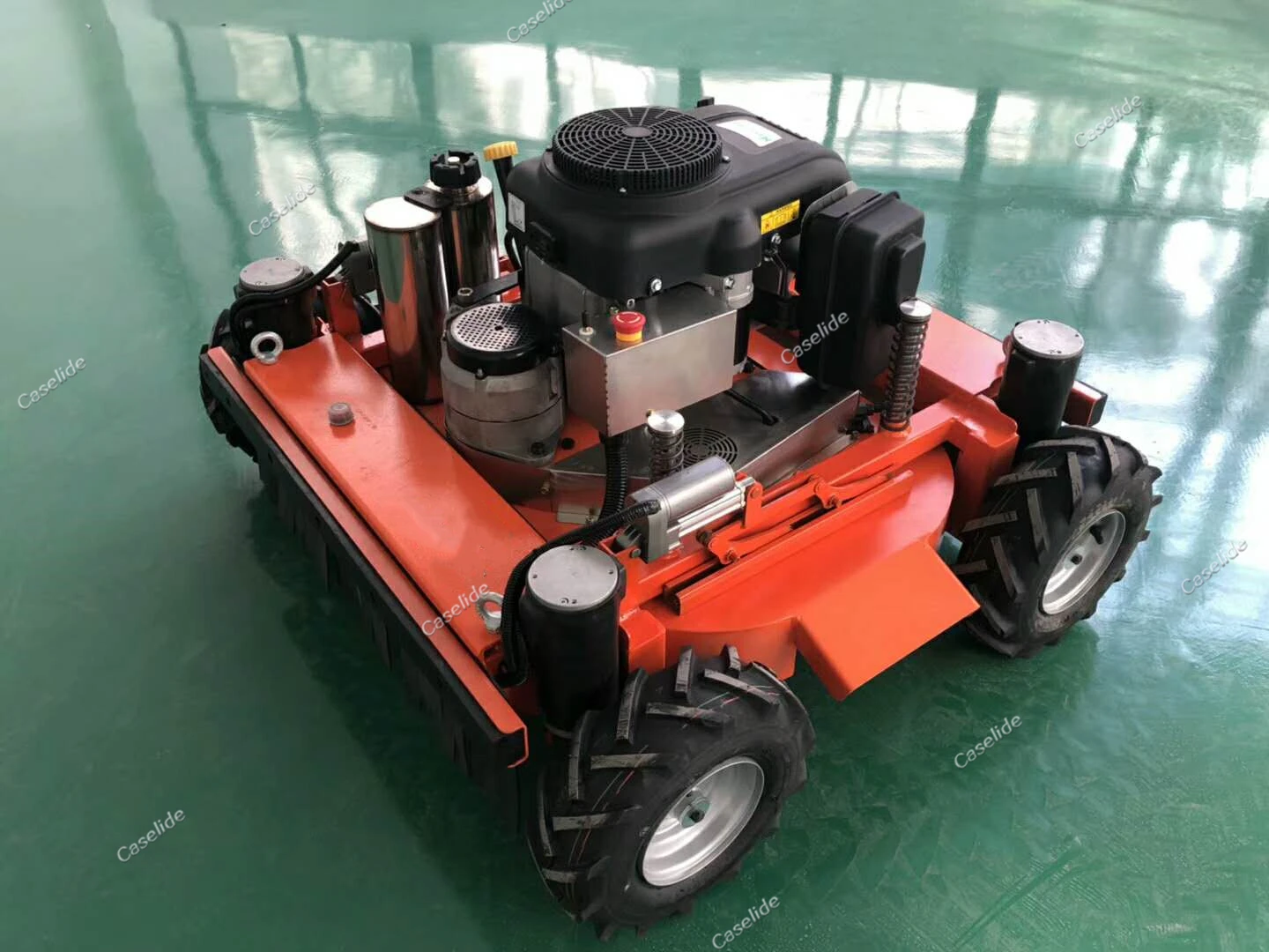 电动割草机机器人控制专业滚动割草机