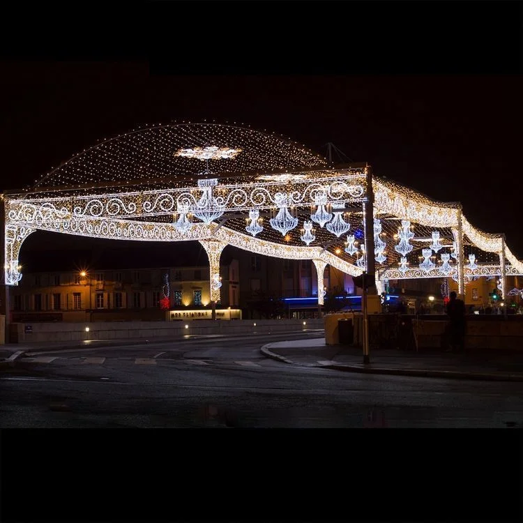 christmas arch light 1.jpg